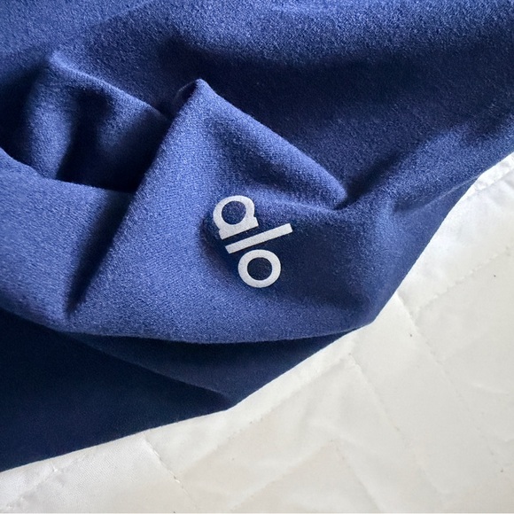 New w/ Tags ALO Yoga Men's Navy Conquer Max Mock Neck Full Zip | Size L - Picture 6 of 11